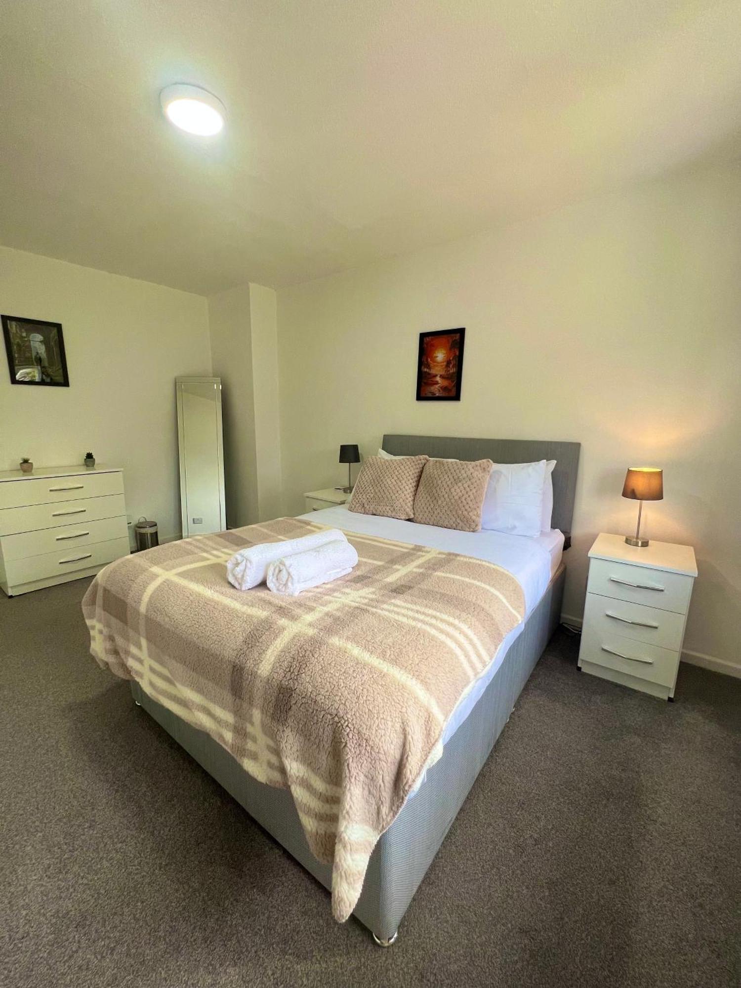 The Ultimate Home Away From Home Birmingham Eksteriør billede