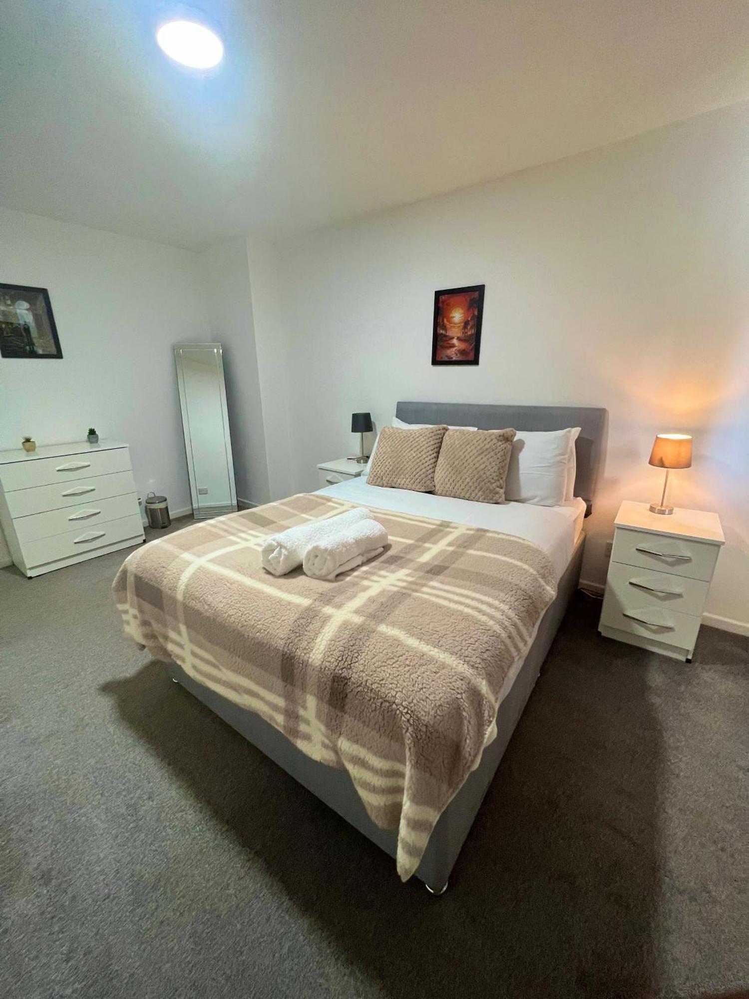 The Ultimate Home Away From Home Birmingham Eksteriør billede